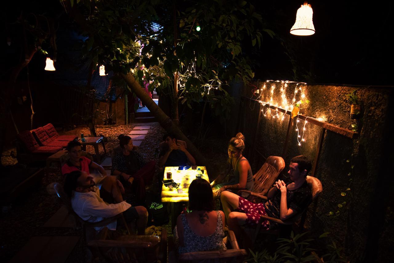 Bricks And Bamboo Hostel Anjuna Luaran gambar